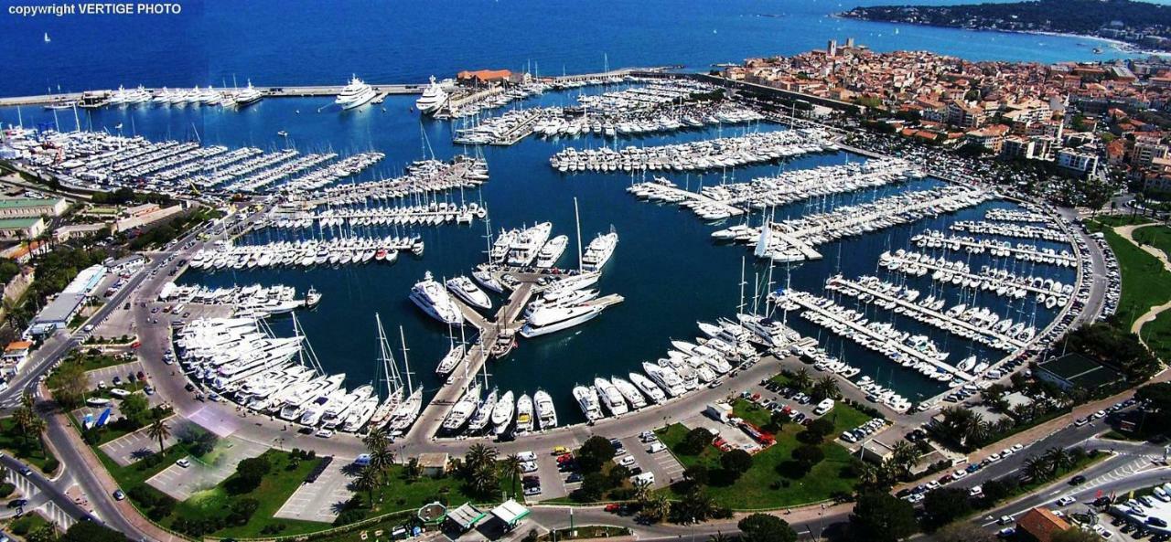 Апартаменти Sleep In Antibes City Center Екстер'єр фото